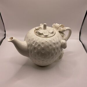 Grace's Teaware Vintage Strawberry Tea Pot, Porcelain Raised Dot Pattern